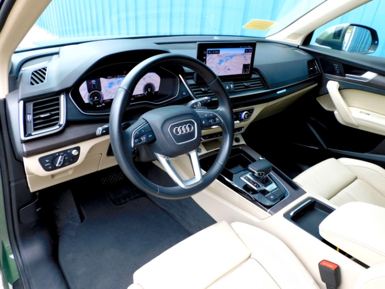 Used 2022 Audi Q5 S line Prestige 55 TFSI e quattro Used 2022 Audi Q5 S line Prestige 55 TFSI e quattro for sale  at Metro West Motorcars LLC in Shrewsbury MA 13