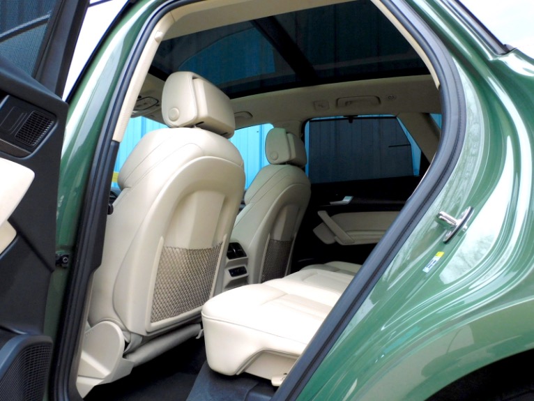 Used 2022 Audi Q5 S line Prestige 55 TFSI e quattro Used 2022 Audi Q5 S line Prestige 55 TFSI e quattro for sale  at Metro West Motorcars LLC in Shrewsbury MA 15