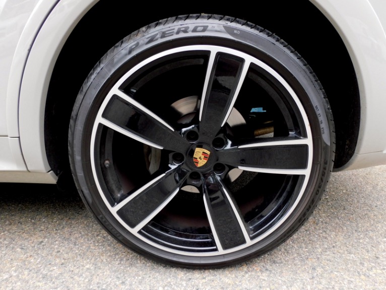 Used 2023 Porsche Cayenne S Platinum Edition Coupe AWD Used 2023 Porsche Cayenne S Platinum Edition Coupe AWD for sale  at Metro West Motorcars LLC in Shrewsbury MA 24