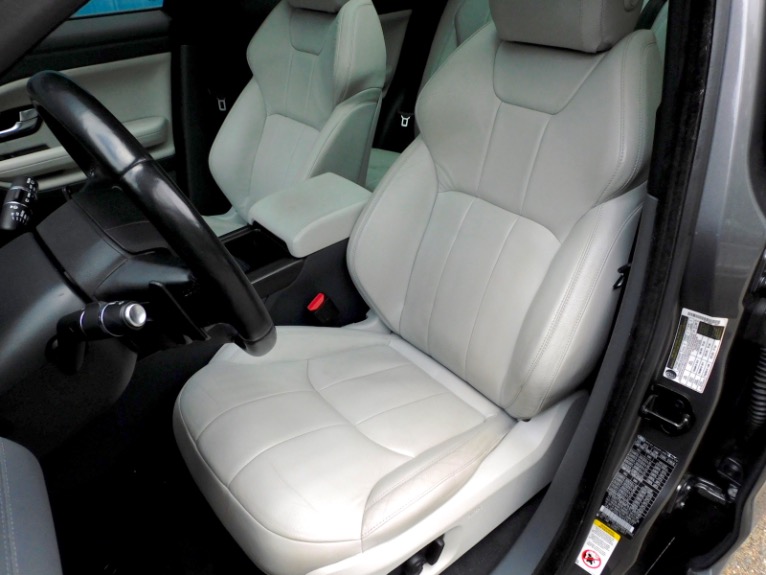 Used 2019 Land Rover Range Rover Evoque SE Premium Used 2019 Land Rover Range Rover Evoque SE Premium for sale  at Metro West Motorcars LLC in Shrewsbury MA 14