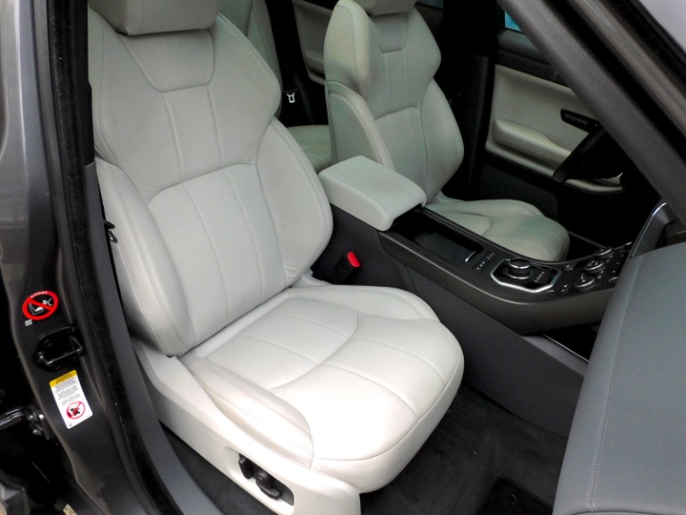 Used 2019 Land Rover Range Rover Evoque SE Premium Used 2019 Land Rover Range Rover Evoque SE Premium for sale  at Metro West Motorcars LLC in Shrewsbury MA 19