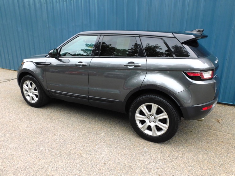 Used 2019 Land Rover Range Rover Evoque SE Premium Used 2019 Land Rover Range Rover Evoque SE Premium for sale  at Metro West Motorcars LLC in Shrewsbury MA 3