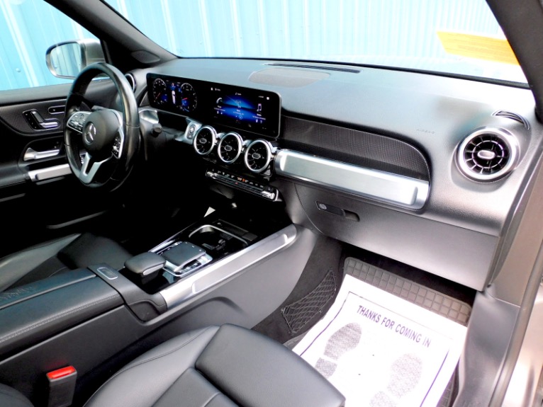 Used 2020 Mercedes-Benz Glb GLB 250 4MATIC SUV Used 2020 Mercedes-Benz Glb GLB 250 4MATIC SUV for sale  at Metro West Motorcars LLC in Shrewsbury MA 22