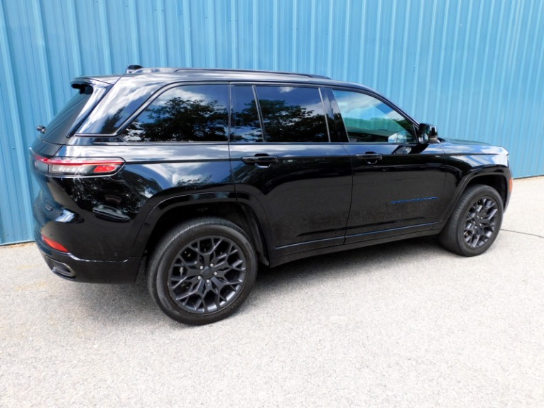 Used 2023 Jeep Grand Cherokee 4xe Summit Reserve 4x4 Used 2023 Jeep Grand Cherokee 4xe Summit Reserve 4x4 for sale  at Metro West Motorcars LLC in Shrewsbury MA 5