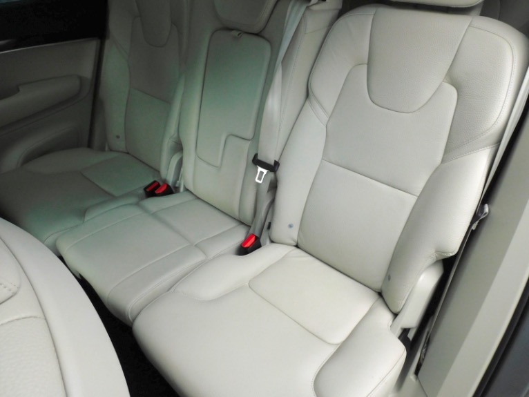 Used 2019 Volvo Xc90 T6 AWD Momentum Used 2019 Volvo Xc90 T6 AWD Momentum for sale  at Metro West Motorcars LLC in Shrewsbury MA 16
