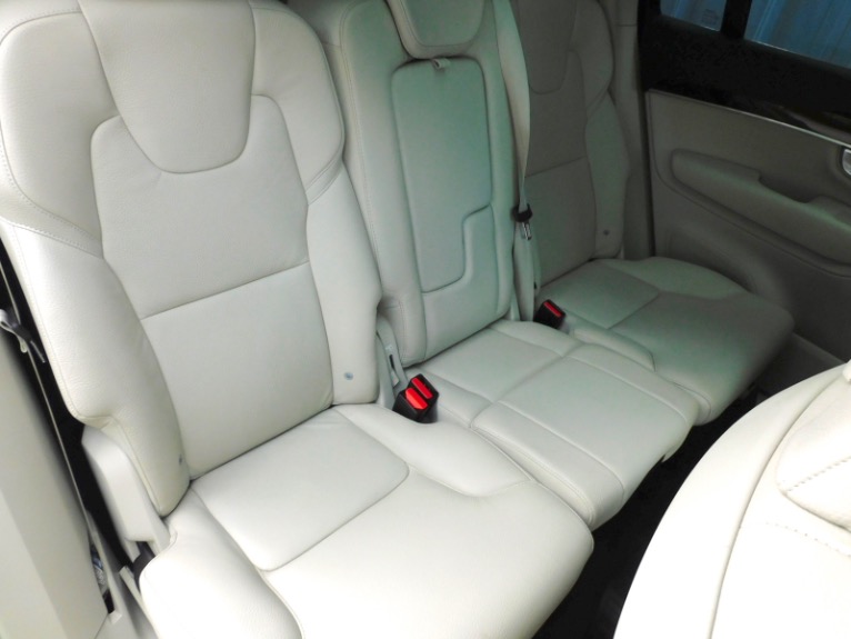 Used 2019 Volvo Xc90 T6 AWD Momentum Used 2019 Volvo Xc90 T6 AWD Momentum for sale  at Metro West Motorcars LLC in Shrewsbury MA 19