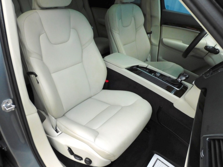 Used 2019 Volvo Xc90 T6 AWD Momentum Used 2019 Volvo Xc90 T6 AWD Momentum for sale  at Metro West Motorcars LLC in Shrewsbury MA 21