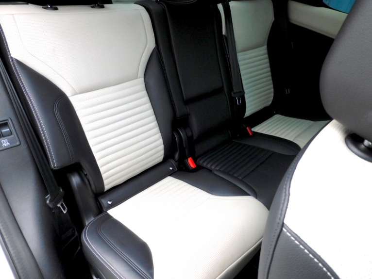 Used 2023 Land Rover Discovery P360 S R-Dynamic Used 2023 Land Rover Discovery P360 S R-Dynamic for sale  at Metro West Motorcars LLC in Shrewsbury MA 19