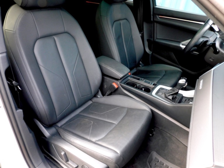 Used 2023 Audi Q3 S line Premium 45 TFSI quattro Used 2023 Audi Q3 S line Premium 45 TFSI quattro for sale  at Metro West Motorcars LLC in Shrewsbury MA 19