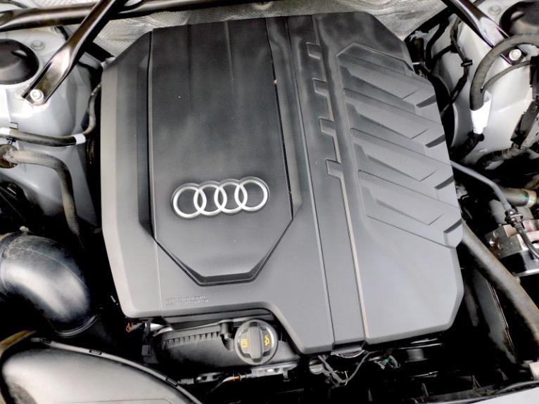 Used 2023 Audi Q3 S line Premium 45 TFSI quattro Used 2023 Audi Q3 S line Premium 45 TFSI quattro for sale  at Metro West Motorcars LLC in Shrewsbury MA 23