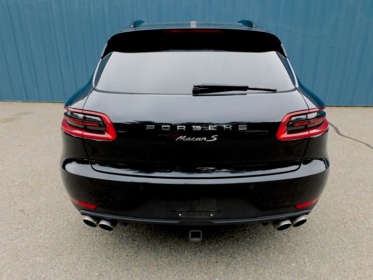 Used 2018 Porsche Macan S AWD Used 2018 Porsche Macan S AWD for sale  at Metro West Motorcars LLC in Shrewsbury MA 4