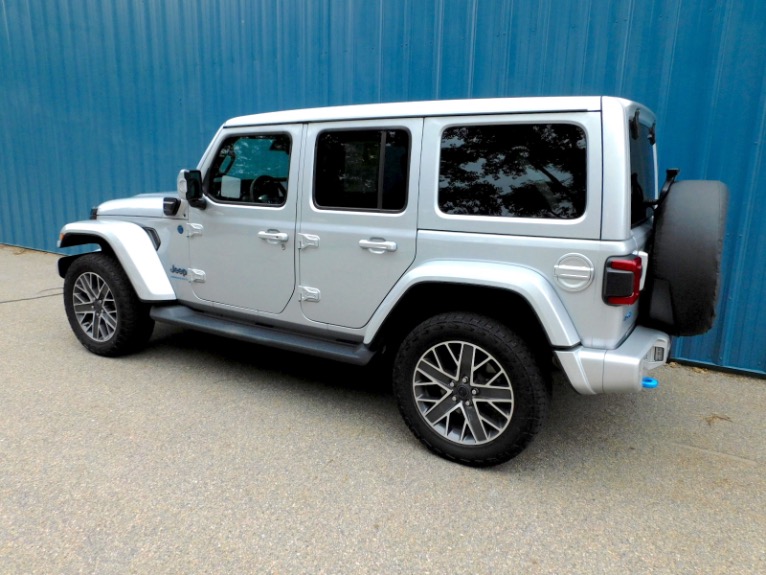 Used 2024 Jeep Wrangler 4xe High Altitude 4x4 Used 2024 Jeep Wrangler 4xe High Altitude 4x4 for sale  at Metro West Motorcars LLC in Shrewsbury MA 3