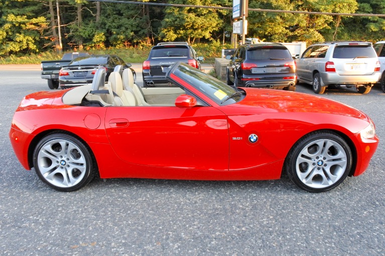 Used 2005 BMW Z4 Z4 2dr Roadster 3.0i Used 2005 BMW Z4 Z4 2dr Roadster 3.0i for sale  at Metro West Motorcars LLC in Shrewsbury MA 6