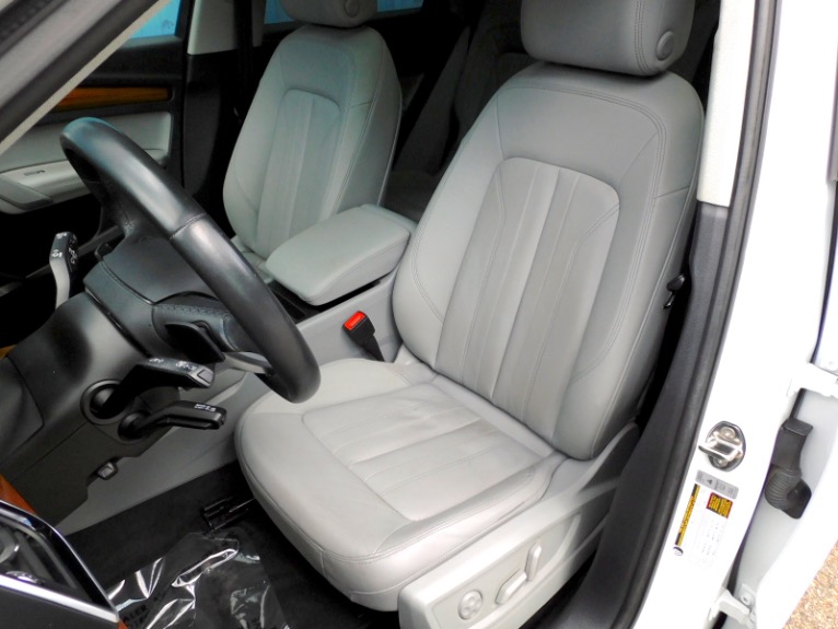 Used 2022 Audi Q5 S line Premium Plus 45 TFSI quattro Used 2022 Audi Q5 S line Premium Plus 45 TFSI quattro for sale  at Metro West Motorcars LLC in Shrewsbury MA 14
