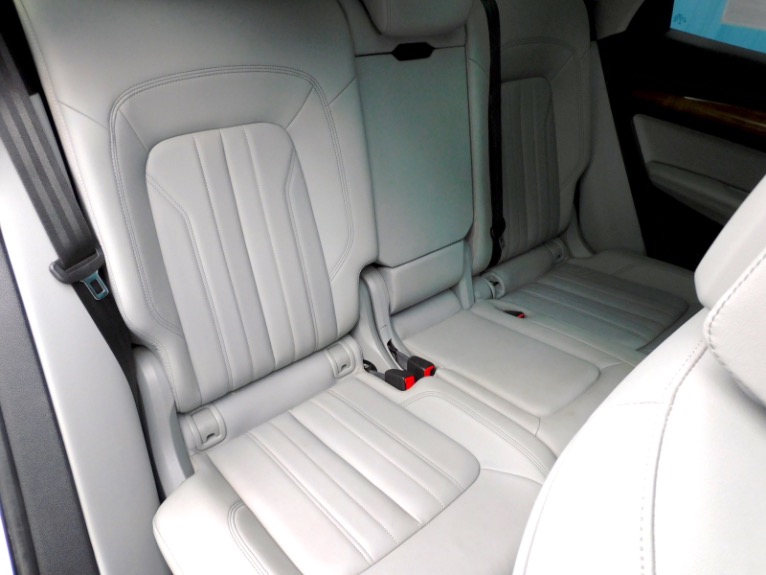 Used 2022 Audi Q5 S line Premium Plus 45 TFSI quattro Used 2022 Audi Q5 S line Premium Plus 45 TFSI quattro for sale  at Metro West Motorcars LLC in Shrewsbury MA 17