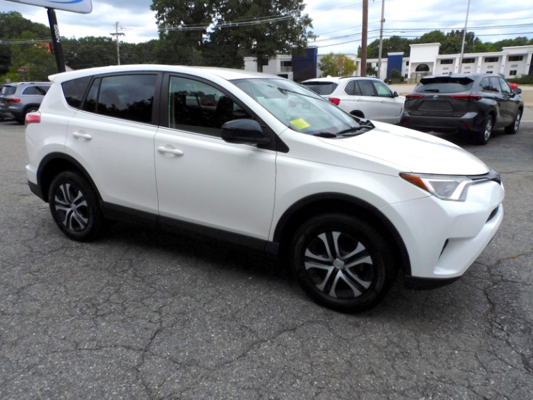 Used 2018 Toyota RAV4 LE AWD (Natl) Used 2018 Toyota RAV4 LE AWD (Natl) for sale  at Metro West Motorcars LLC in Shrewsbury MA 7