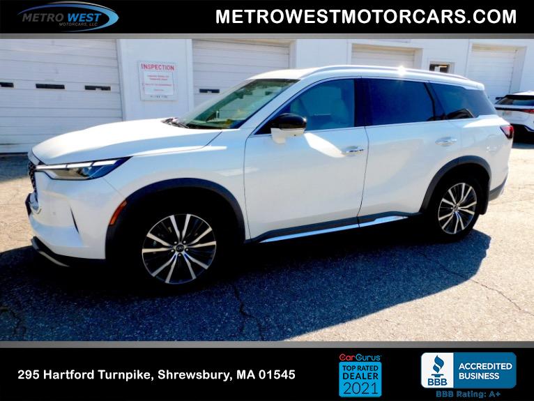 Used Used 2023 INFINITI QX60 SENSORY AWD for sale $39,600 at Metro West Motorcars LLC in Shrewsbury MA