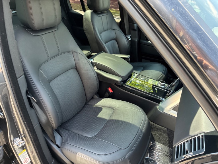 Used 2021 Land Rover Range Rover P525 Westminster SWB Used 2021 Land Rover Range Rover P525 Westminster SWB for sale  at Metro West Motorcars LLC in Shrewsbury MA 19