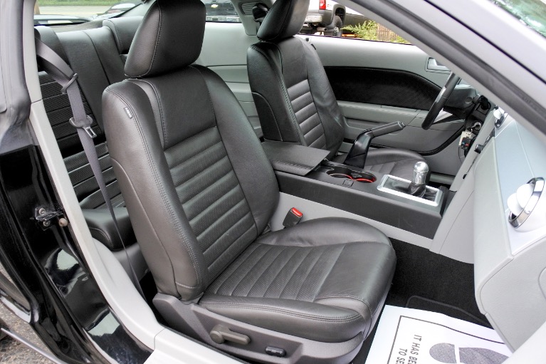 Used 2009 Ford Mustang 2dr Cpe GT Premium Used 2009 Ford Mustang 2dr Cpe GT Premium for sale at Metro West Motorcars LLC in Shrewsbury MA 17