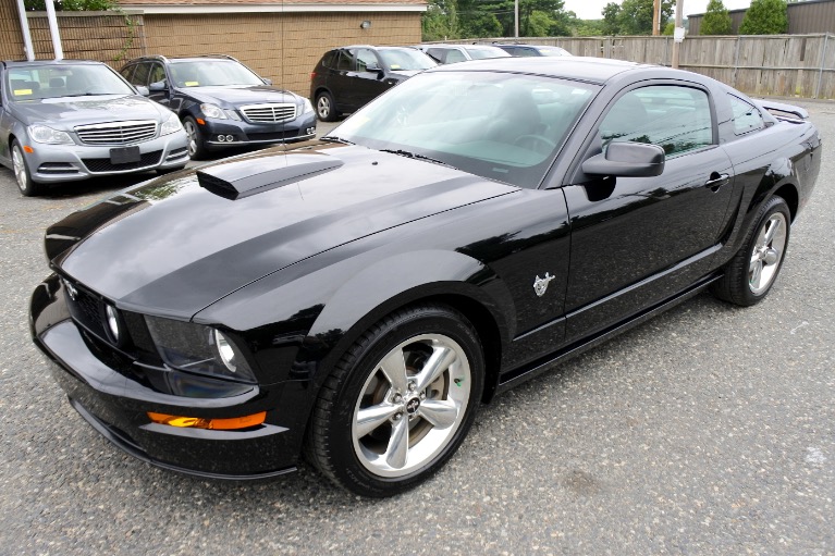 Used 2009 Ford Mustang 2dr Cpe GT Premium Used 2009 Ford Mustang 2dr Cpe GT Premium for sale at Metro West Motorcars LLC in Shrewsbury MA 1