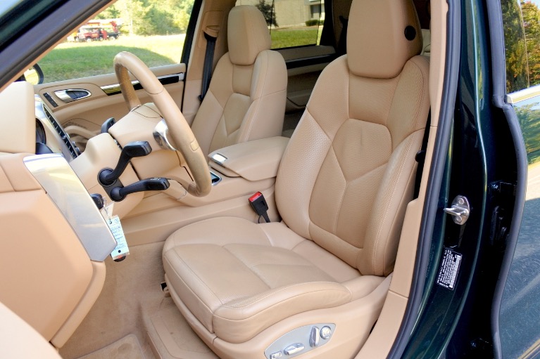 Used 2014 Porsche Cayenne AWD Used 2014 Porsche Cayenne AWD for sale at Metro West Motorcars LLC in Shrewsbury MA 14