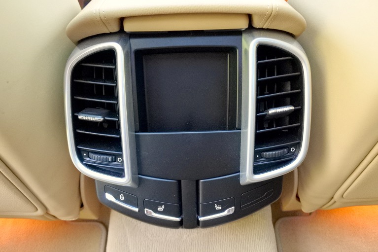 Used 2014 Porsche Cayenne AWD Used 2014 Porsche Cayenne AWD for sale at Metro West Motorcars LLC in Shrewsbury MA 17