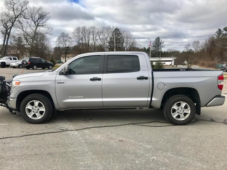 Used 2016 Toyota Tundra 4wd Truck CrewMax Used 2016 Toyota Tundra 4wd Truck CrewMax for sale  at Metro West Motorcars LLC in Shrewsbury MA 2