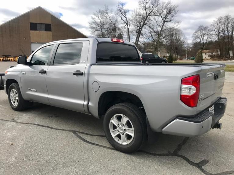 Used 2016 Toyota Tundra 4wd Truck CrewMax Used 2016 Toyota Tundra 4wd Truck CrewMax for sale  at Metro West Motorcars LLC in Shrewsbury MA 3