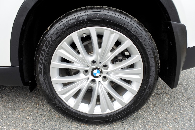 Used 2017 BMW X5 xDrive35d Sports Activity Vehicle Used 2017 BMW X5 xDrive35d Sports Activity Vehicle for sale at Metro West Motorcars LLC in Shrewsbury MA 23