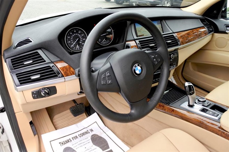 Used 2013 BMW X5 AWD 4dr xDrive35i Premium Used 2013 BMW X5 AWD 4dr xDrive35i Premium for sale at Metro West Motorcars LLC in Shrewsbury MA 13