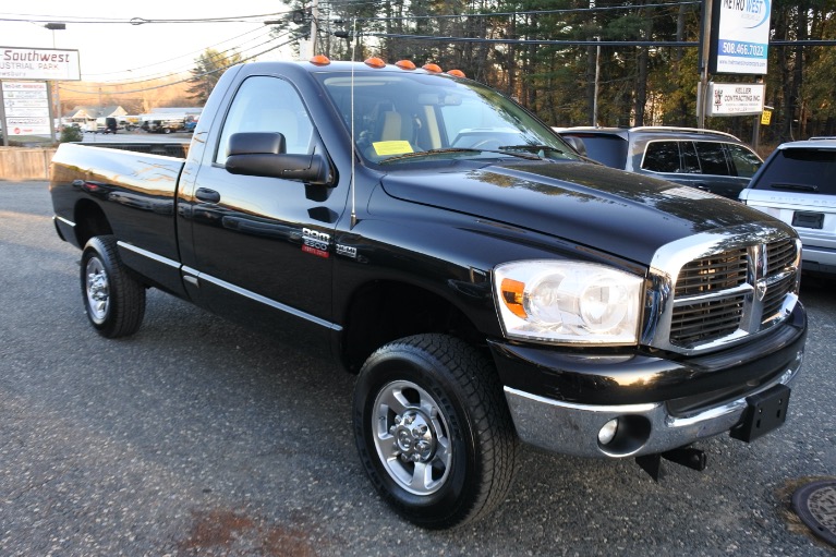 Used 2009 Dodge Ram 2500 4WD Reg Cab 140.5' SLT Used 2009 Dodge Ram 2500 4WD Reg Cab 140.5' SLT for sale  at Metro West Motorcars LLC in Shrewsbury MA 8