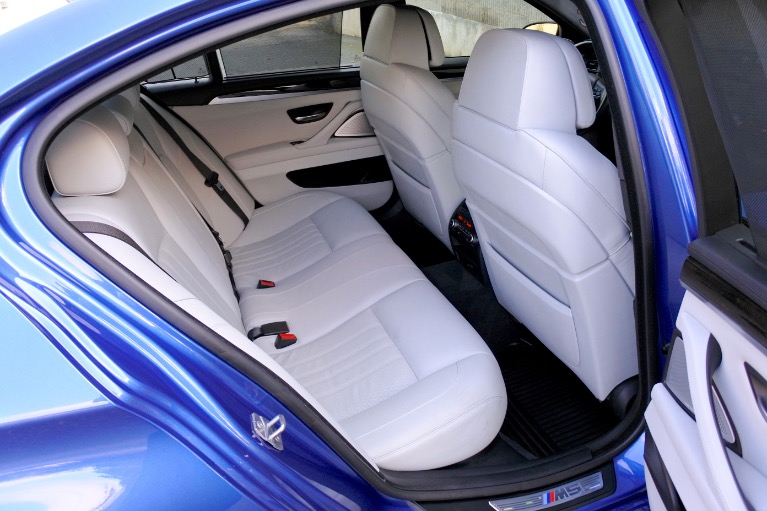 Used 2013 BMW M5 Sedan Used 2013 BMW M5 Sedan for sale at Metro West Motorcars LLC in Shrewsbury MA 18