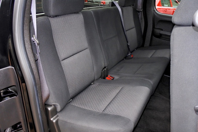 Used 2012 GMC Sierra 1500 4WD Ext Cab 143.5' SLE Used 2012 GMC Sierra 1500 4WD Ext Cab 143.5' SLE for sale at Metro West Motorcars LLC in Shrewsbury MA 15