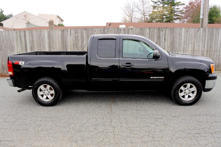 Used 2012 GMC Sierra 1500 4WD Ext Cab 143.5' SLE Used 2012 GMC Sierra 1500 4WD Ext Cab 143.5' SLE for sale  at Metro West Motorcars LLC in Shrewsbury MA 6