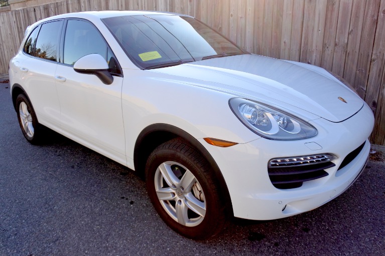 Used 2014 Porsche Cayenne S AWD Used 2014 Porsche Cayenne S AWD for sale  at Metro West Motorcars LLC in Shrewsbury MA 7