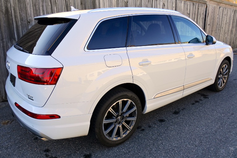 Used 2017 Audi Q7 3.0 TFSI Premium Plus Used 2017 Audi Q7 3.0 TFSI Premium Plus for sale at Metro West Motorcars LLC in Shrewsbury MA 5