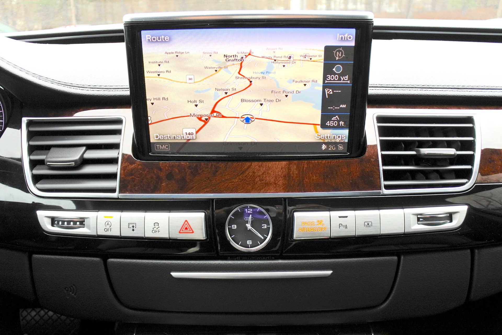2013 Audi A8 Quattro photo 11