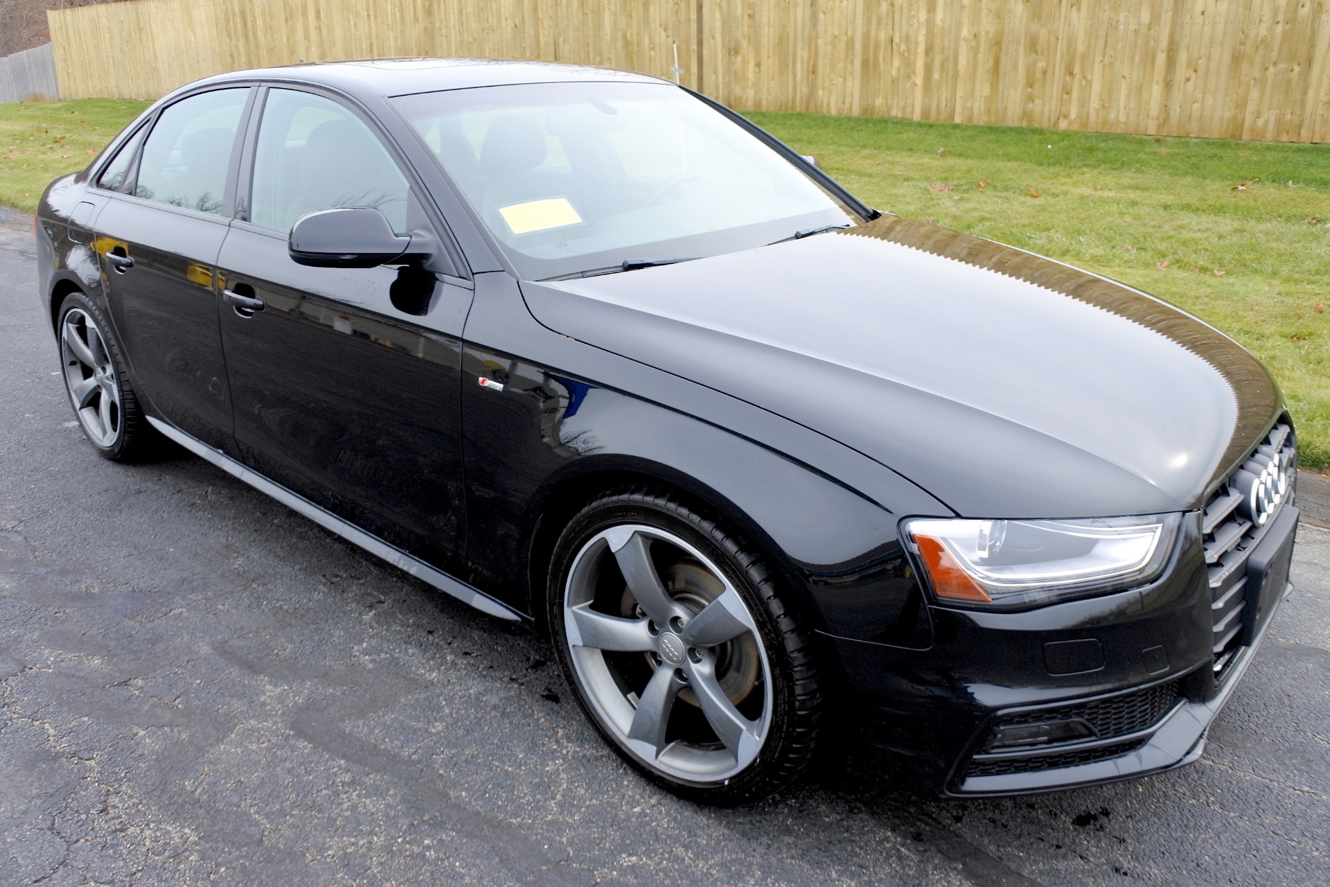 Audi a4 черная