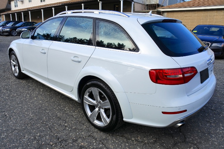 Used 2013 Audi Allroad Premium  Plus Quattro Used 2013 Audi Allroad Premium  Plus Quattro for sale  at Metro West Motorcars LLC in Shrewsbury MA 3