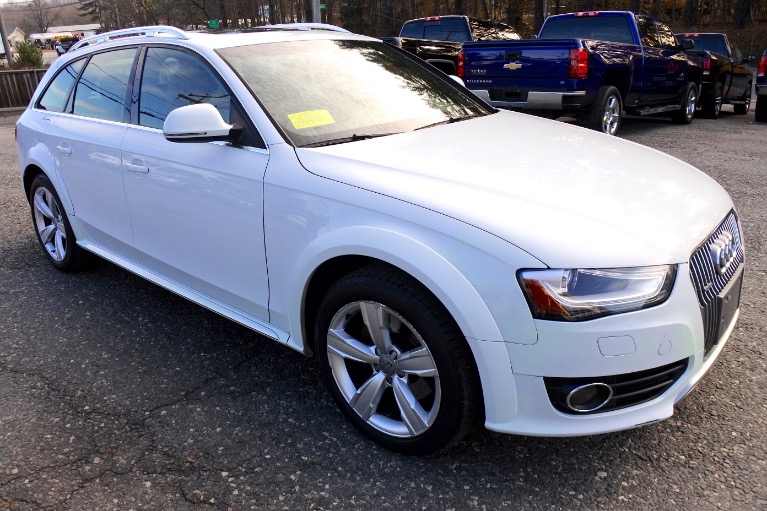 Used 2013 Audi Allroad Premium  Plus Quattro Used 2013 Audi Allroad Premium  Plus Quattro for sale  at Metro West Motorcars LLC in Shrewsbury MA 7