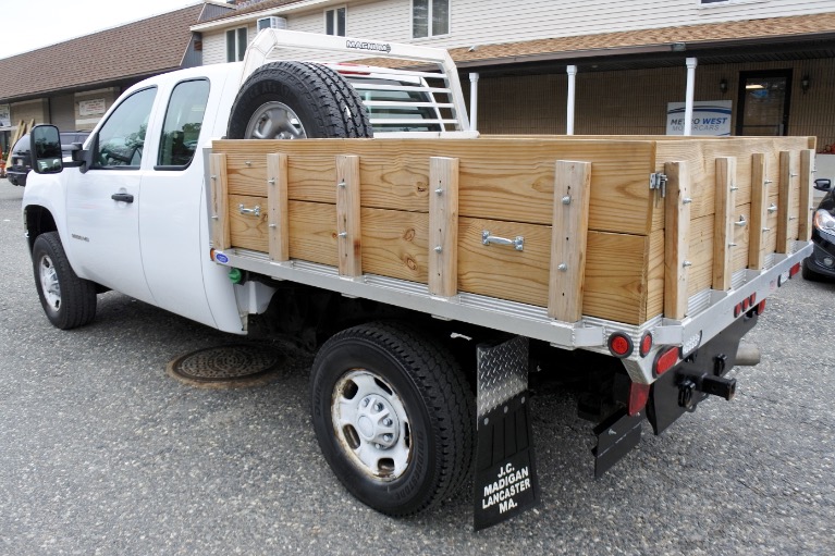 Used 2012 GMC Sierra 2500hd 4WD Ext Cab 144.2' Work Truck Used 2012 GMC Sierra 2500hd 4WD Ext Cab 144.2' Work Truck for sale  at Metro West Motorcars LLC in Shrewsbury MA 3