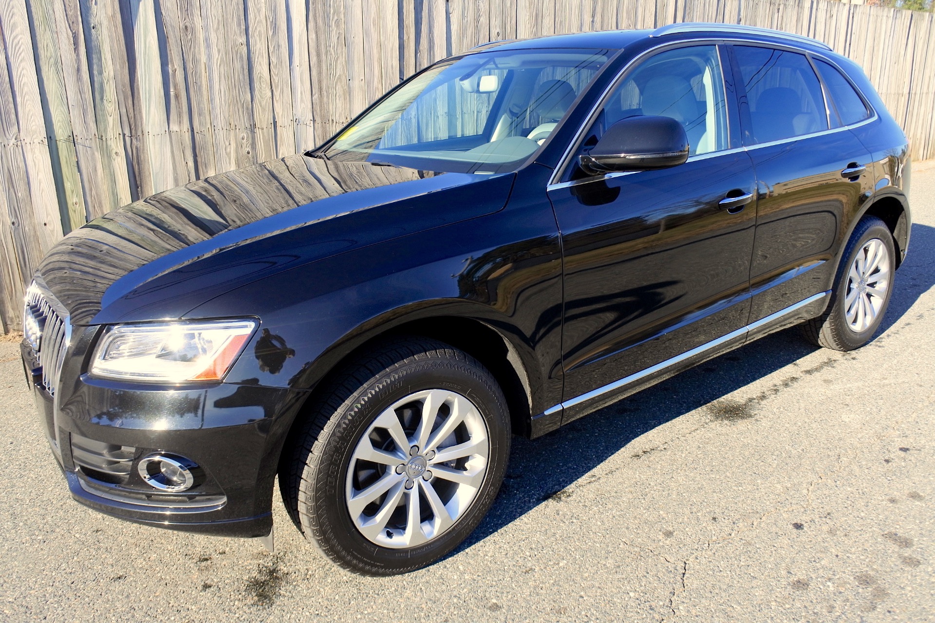 Used 2016 Audi Q5 quattro 2.0T Premium Used 2016 Audi Q5 quattro 2.0T Premium for sale  at Metro West Motorcars LLC in Shrewsbury MA 1
