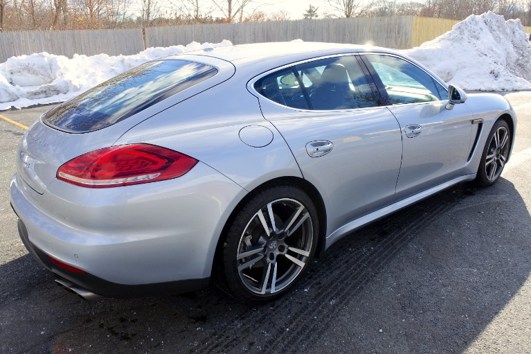 Used 2014 Porsche Panamera 4dr HB 4S Used 2014 Porsche Panamera 4dr HB 4S for sale  at Metro West Motorcars LLC in Shrewsbury MA 5