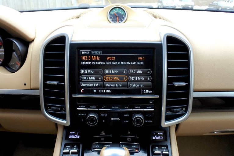 Used 2013 Porsche Cayenne AWD Used 2013 Porsche Cayenne AWD for sale at Metro West Motorcars LLC in Shrewsbury MA 11