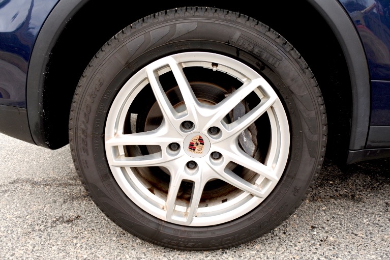 Used 2013 Porsche Cayenne AWD Used 2013 Porsche Cayenne AWD for sale at Metro West Motorcars LLC in Shrewsbury MA 21