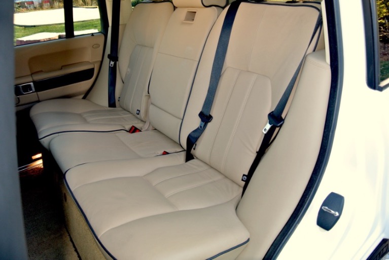 Used 2011 Land Rover Range Rover HSE Used 2011 Land Rover Range Rover HSE for sale at Metro West Motorcars LLC in Shrewsbury MA 15