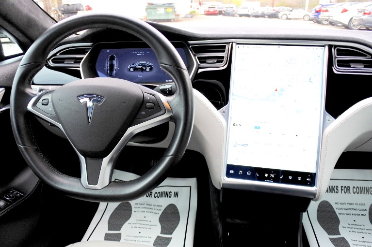 Used 2015 Tesla Model s 4dr Sdn AWD 85D Used 2015 Tesla Model s 4dr Sdn AWD 85D for sale  at Metro West Motorcars LLC in Shrewsbury MA 10