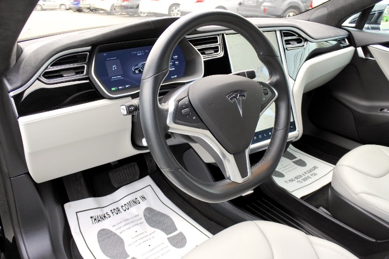 Used 2015 Tesla Model s 4dr Sdn AWD 85D Used 2015 Tesla Model s 4dr Sdn AWD 85D for sale  at Metro West Motorcars LLC in Shrewsbury MA 12