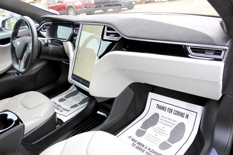 Used 2015 Tesla Model s 4dr Sdn AWD 85D Used 2015 Tesla Model s 4dr Sdn AWD 85D for sale  at Metro West Motorcars LLC in Shrewsbury MA 20