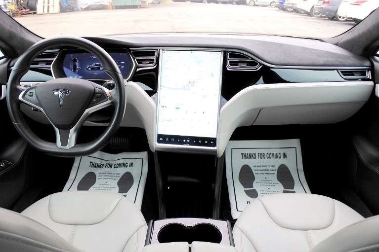 Used 2015 Tesla Model s 4dr Sdn AWD 85D Used 2015 Tesla Model s 4dr Sdn AWD 85D for sale  at Metro West Motorcars LLC in Shrewsbury MA 9